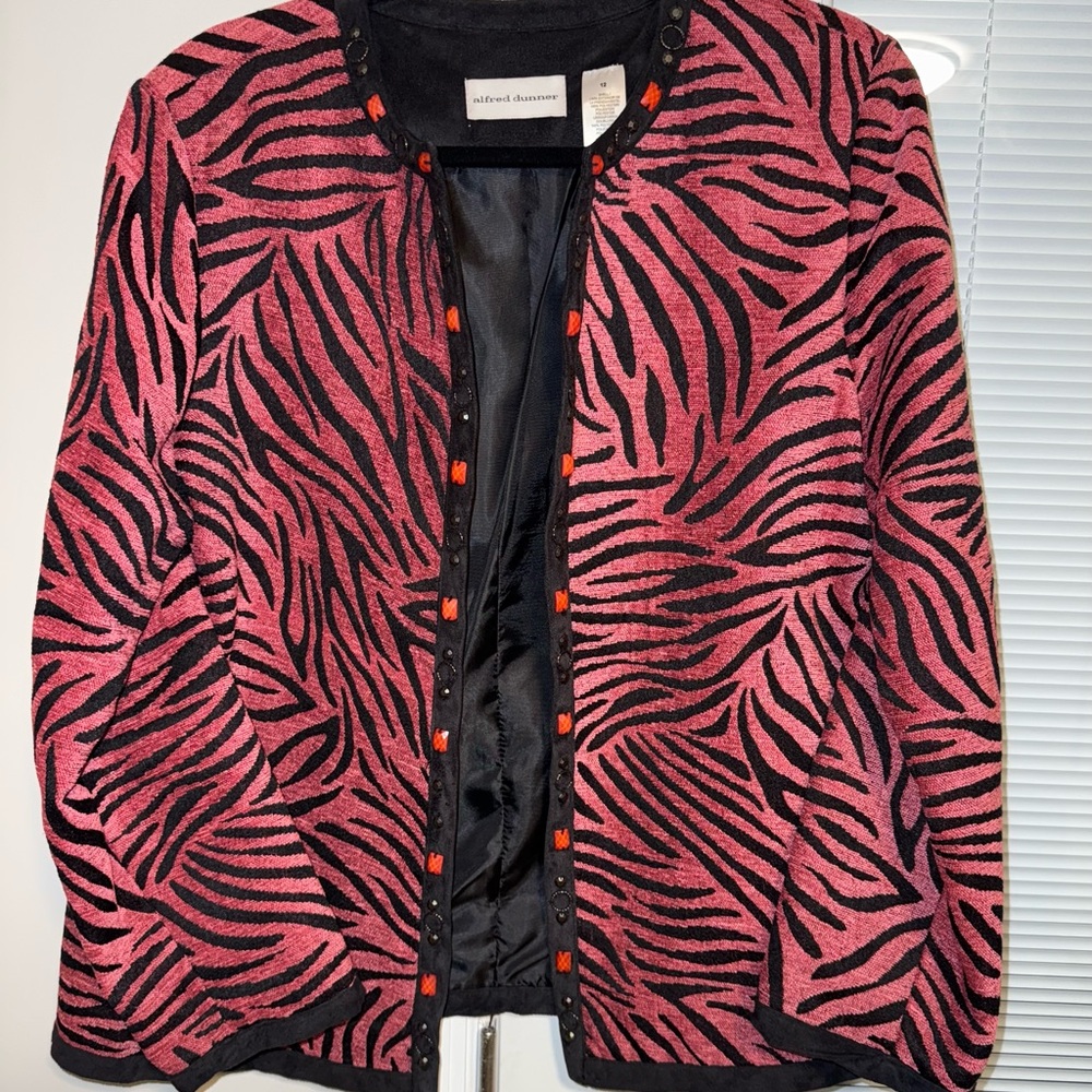 Alfred Dunner Size 12 Reddish Pink Black Zebra Ornate Open Front Blazer Jacket